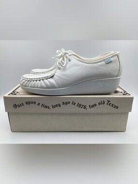 SAS Bounce Lace Up Moccassin Shoes White Size 8.5 Slim Width